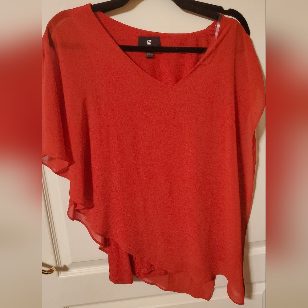 Iz asymmetrical blouse